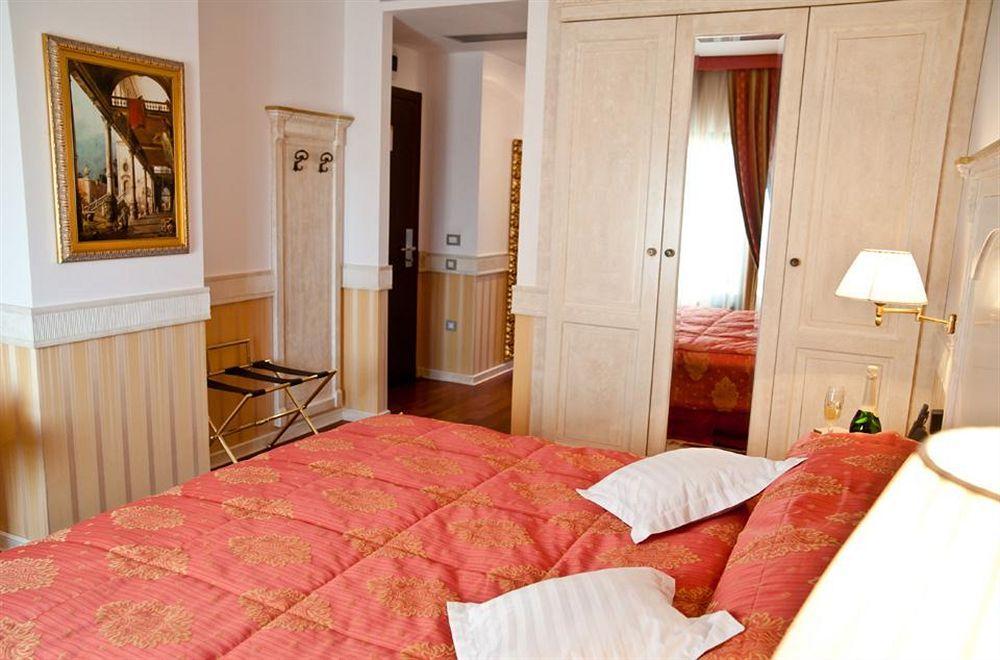 Hotel Beyfin Cluj Napoca Bagian luar foto