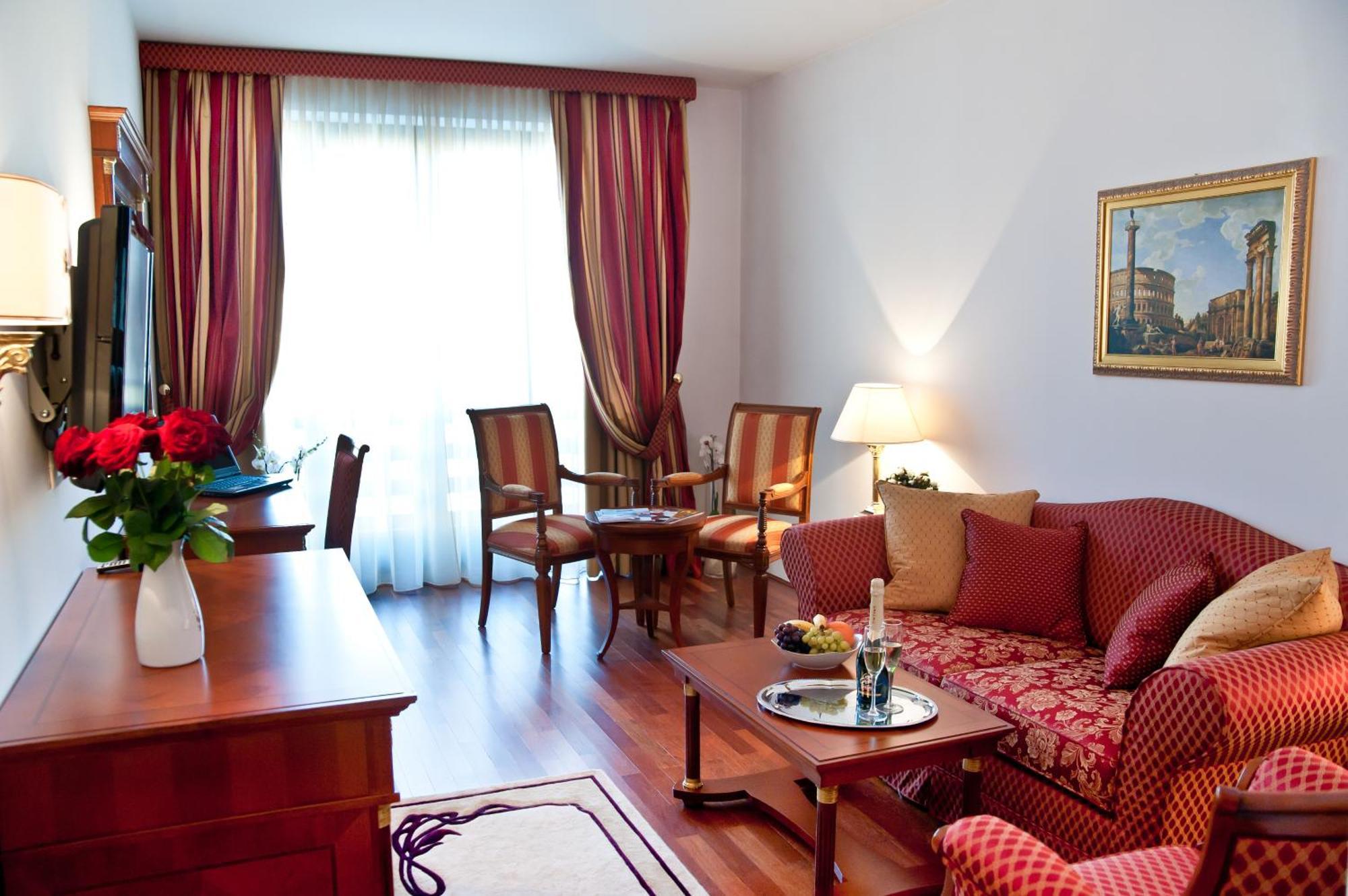 Hotel Beyfin Cluj Napoca Bagian luar foto
